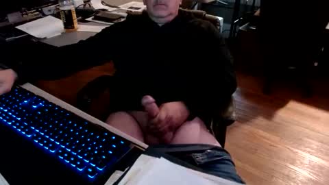 smly online show from November 13, 8:30 pm