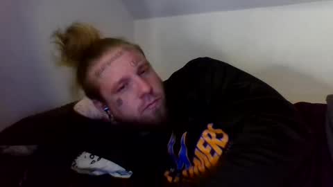 smoke online show from December 17, 3:45 am