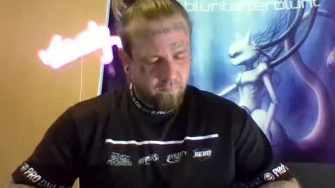 smoke online show from May 29, 11:19 am