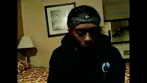 Snapshot of smokegoddess35 chatting on November 5, 5:40 am SmokeGoddess35 online show from November 5, 5:40 am