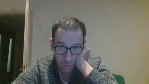 luca online show from September 27, 8:58 pm