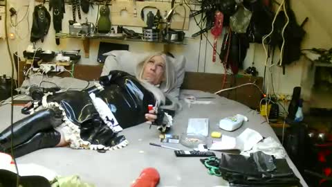 smokeslut365 online show from February 5, 5:12 am