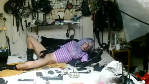 smokeslut365 online show from July 1, 10:20 pm