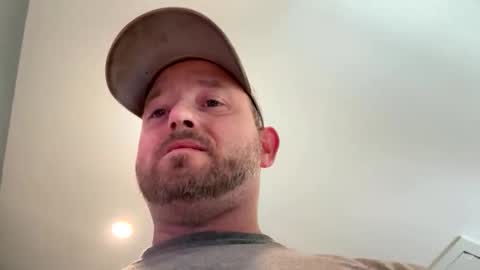 smokeymt420 online show from April 22, 7:48 pm