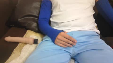 Snapshot of smoky2909 chatting on September 21, 4:47 am smoky2909 online show from September 21, 4:47 am