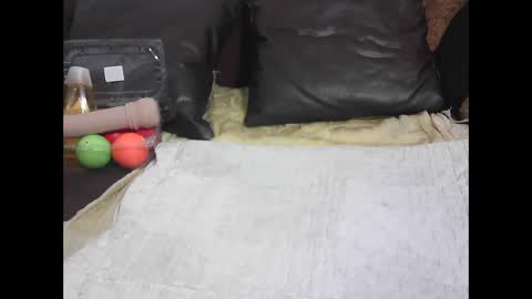 moi online show from September 10, 7:08 am