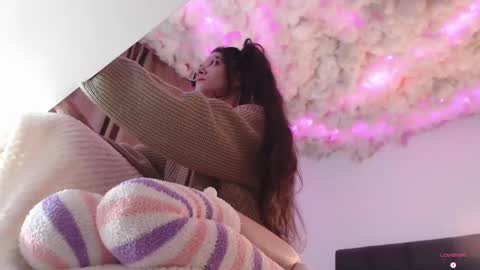 Snapshot of smolsonja chatting on March 10, 10:13 pm Sonja online show from March 10, 10:13 pm