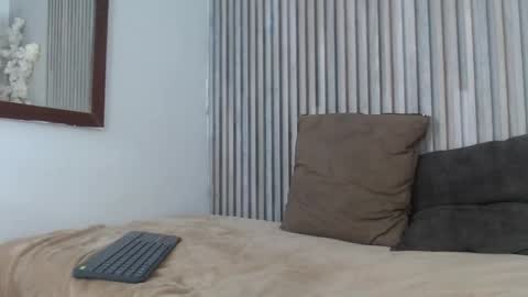 Ethan online show from January 5, 6:11 pm