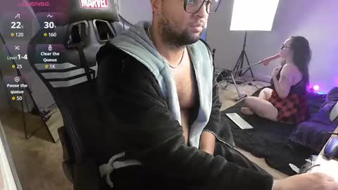 Snapshot of smoothj2015 chatting on November 10, 8:35 am Smoothj2011 online show from November 10, 8:35 am