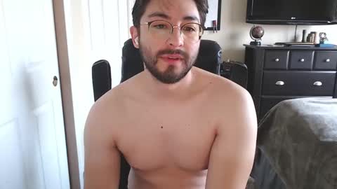 Snapshot of smoreforu1 chatting on December 20, 5:20 pm smoreforu1 online show from December 20, 5:20 pm