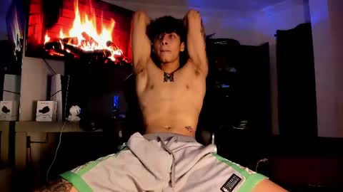 Snapshot of snakebutterfly chatting on February 20, 6:50 am snakebutterfly online show from February 20, 6:50 am