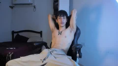 Snapshot of snakebutterfly chatting on September 12, 9:09 am snakebutterfly online show from September 12, 9:09 am