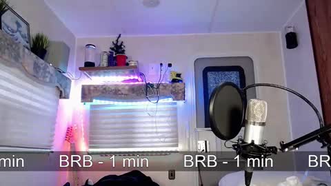 Snapshot of snarfle chatting on March 3, 1:10 am Viiscount Snarfle Von Snarfenberg online show from March 3, 1:10 am