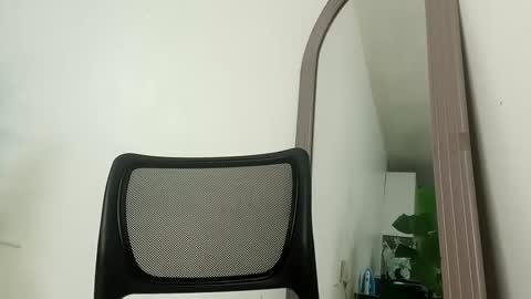 Snapshot of sneaky_link2 chatting on May 25, 9:10 pm papi online show from May 25, 9:10 pm