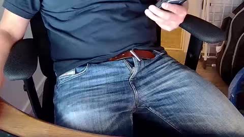 Sneakybill online show from September 23, 7:50 pm