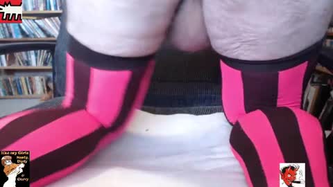 kitten online show from July 15, 7:41 pm