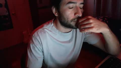 snow92jake online show from September 19, 7:32 am