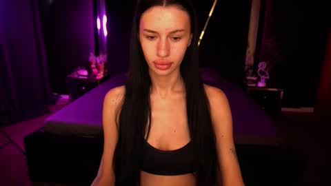 snow_whiteeex online show from September 13, 5:40 am