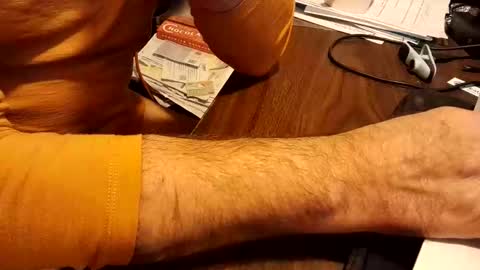 Snapshot of snowboarder699 chatting on February 12, 11:00 pm watchmecum online show from February 12, 11:00 pm