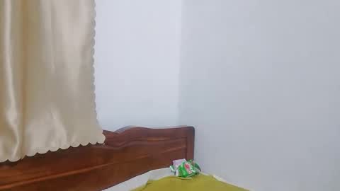 snow online show from April 13, 2:22 pm