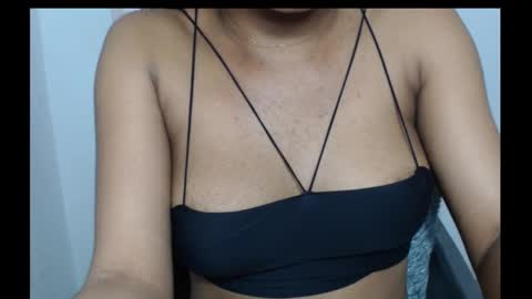 snowdrop5 online show from February 5, 10:33 pm