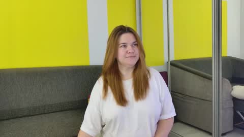 snowflakec online show from February 5, 9:19 pm