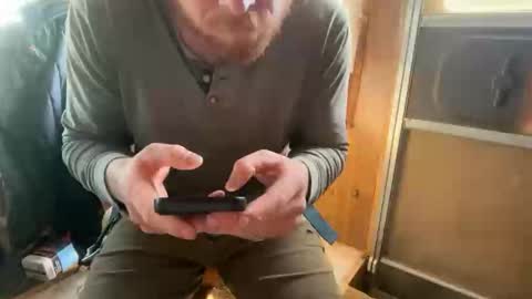 snowtrooper888 online show from April 6, 4:52 pm