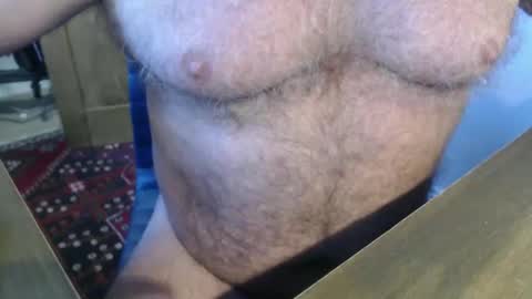 Snapshot of snudge432 chatting on December 3, 8:27 am snudge432 online show from December 3, 8:27 am