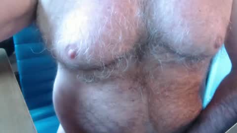 Snapshot of snudge432 chatting on February 25, 11:08 am snudge432 online show from February 25, 11:08 am