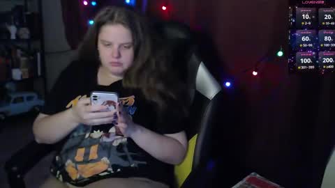 so cute777 online show from April 12, 9:20 pm