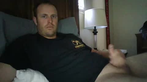 Snapshot of socal6969977 chatting on December 22, 7:22 pm socal6969977 online show from December 22, 7:22 pm