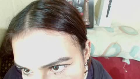 soffia_4 online show from May 18, 6:36 pm