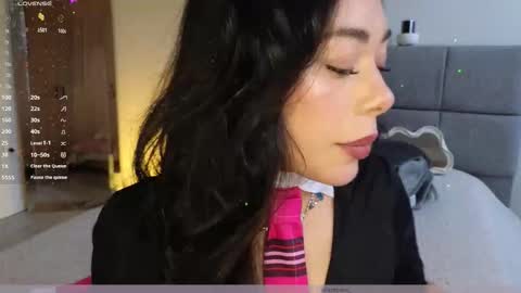 IG Soffimoon   I THANK YOU FOR LEAVING YOUR FOLLOW online show from February 16, 10:28 pm