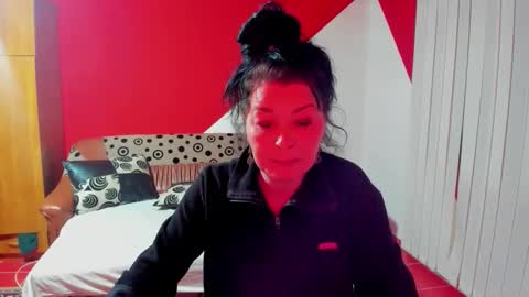 Soffy online show from November 13, 7:51 am