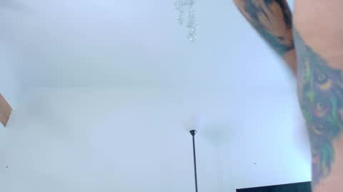 Snapshot of sofhia_cruz chatting on March 4, 7:54 pm sofhia cruz online show from March 4, 7:54 pm