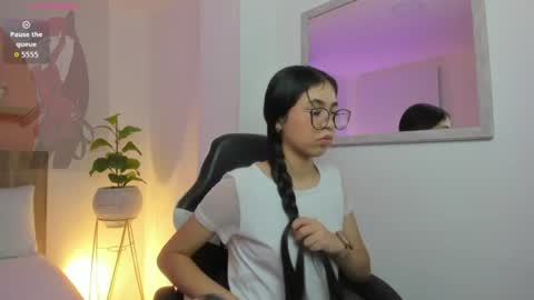 S O F I  online show from June 27, 6:57 pm