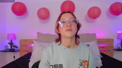 Snapshot of sofi_bakerrr chatting on December 4, 11:41 am Sofia online show from December 4, 11:41 am