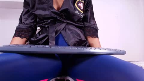 Sofia online show from January 22, 3:09 am