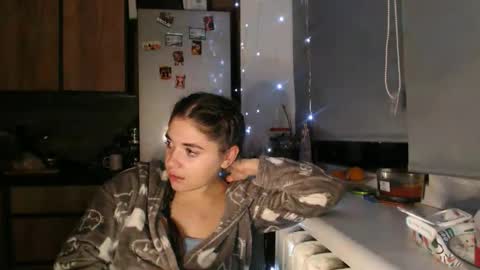 Sofi online show from December 17, 6:47 pm