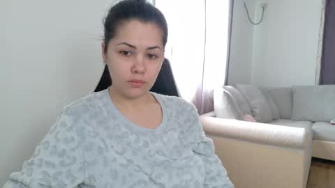 sofi moon26 online show from March 11, 12:44 pm