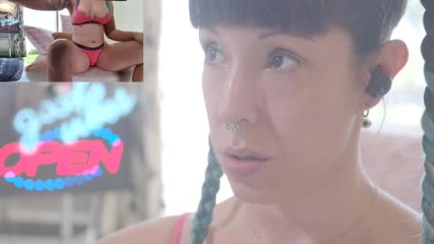 Sofi Mora online show from September 16, 1:56 pm