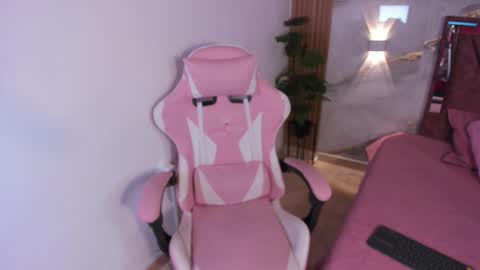 Sofi  online show from March 21, 8:19 am