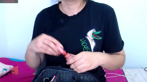 sofi rojas online show from January 14, 8:53 am