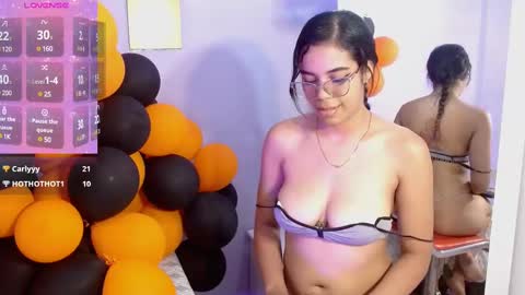sofi smith online show from December 2, 10:01 pm