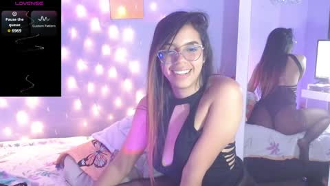 sofi smith online show from December 21, 10:40 pm