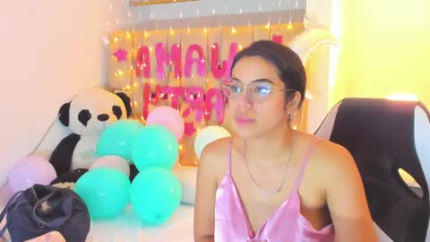 sofi smith online show from January 18, 10:17 pm