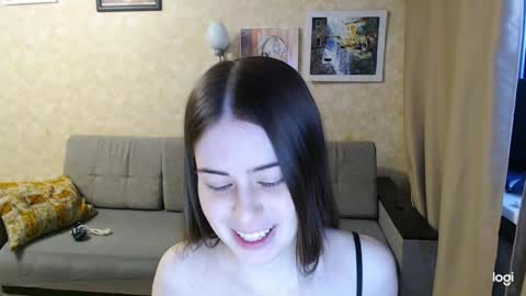 Sofa online show from April 8, 7:30 am