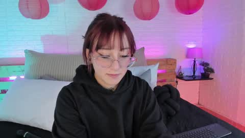 sofi_sp online show from January 24, 5:42 pm