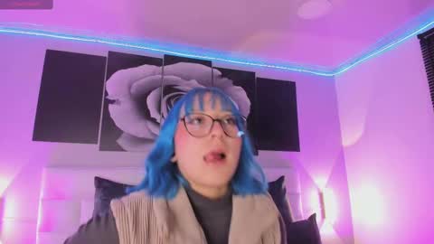 sofi_sp online show from September 9, 11:32 am