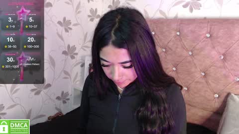 Snapshot of sofi_sweet09 chatting on December 7, 6:10 am Susy online show from December 7, 6:10 am